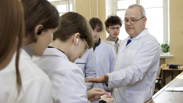 Школа Юного Химика СГУ